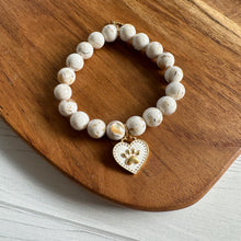 Load image into Gallery viewer, Powerbeads by jen Petites Mosaic Gold Quartz Agate Love of Animal Bracelet
