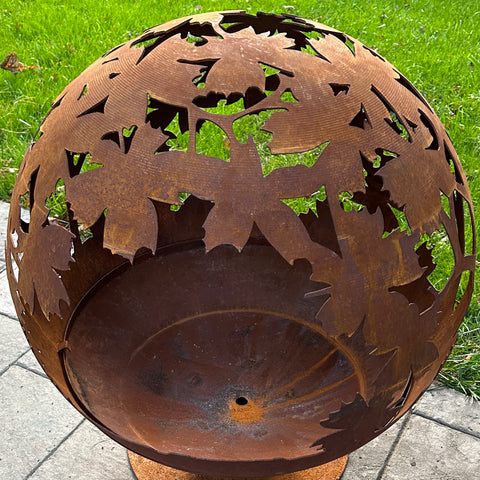 Esschert Designs Large Leaf Pattern Fire Sphere