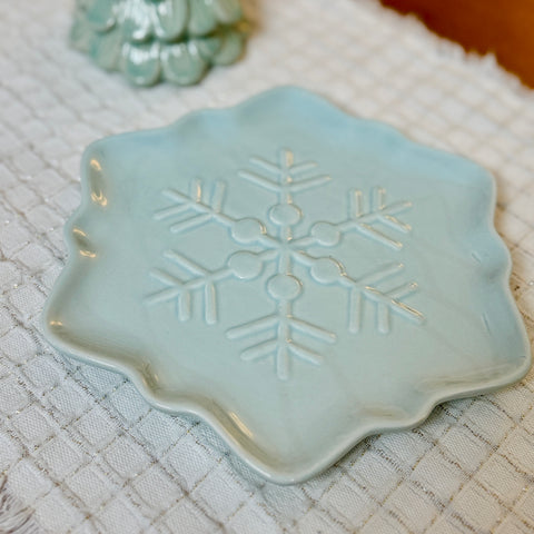 Set of 2 Snowflake Serving Dishes for Just Jill