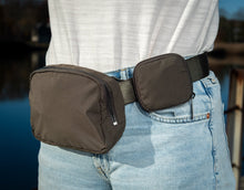 Load image into Gallery viewer, WanderFull Green HydroBeltbag with Removable Hydration Holster
